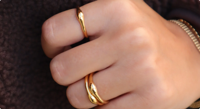 Sådan plejer du forgyldte smykker